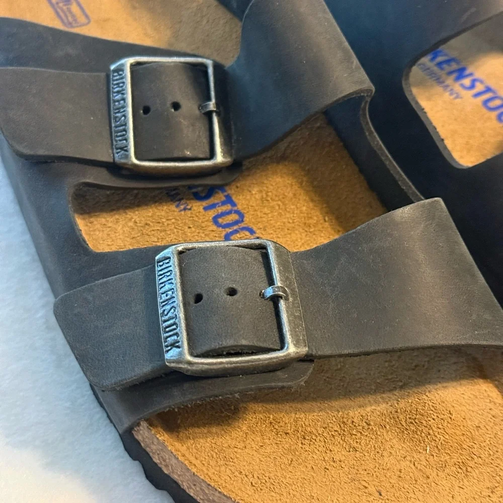 Birkenstock Arizona Soft Footbed. Oiled Leather Black. Unisex. EU 41 - Picture 3 of 12